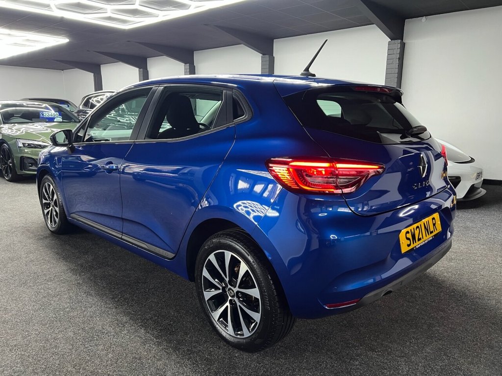 Used Renault Clio 2021 for sale - 77792407: Photo 5