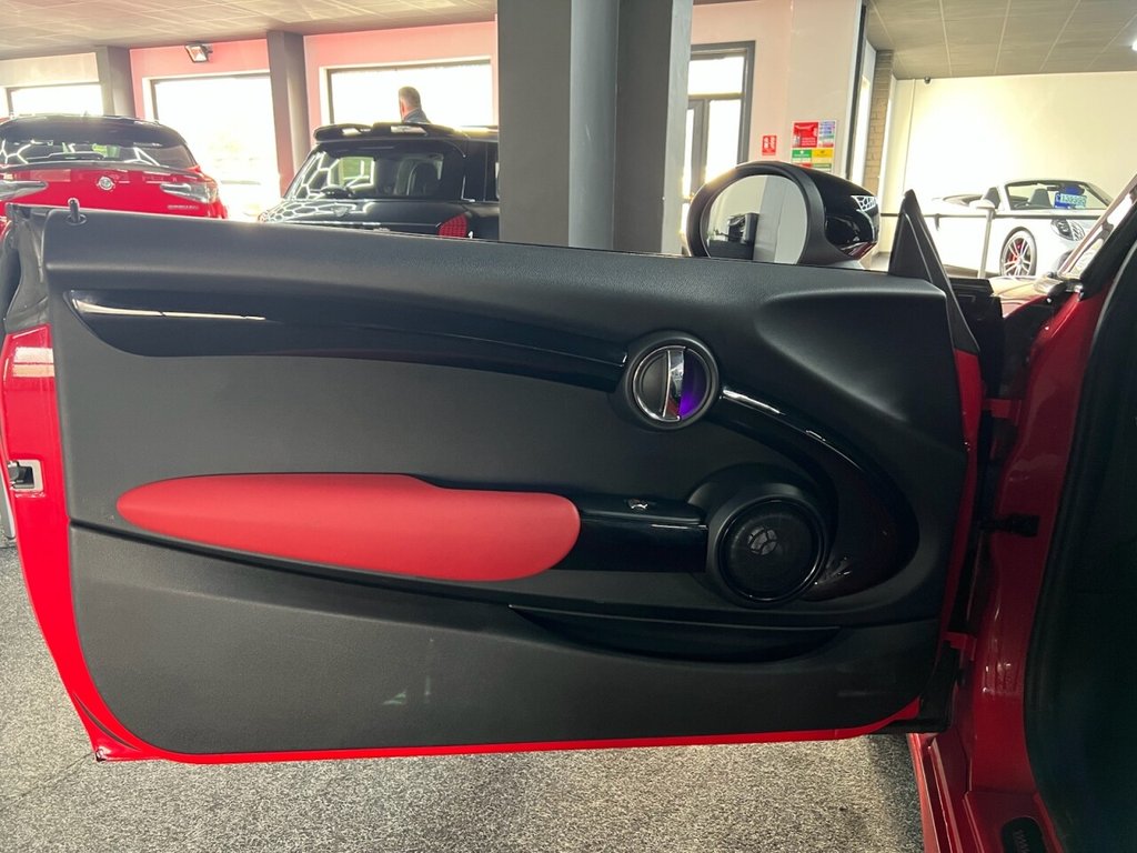 Used MINI Convertible 2019 for sale - 77547069: Photo 24