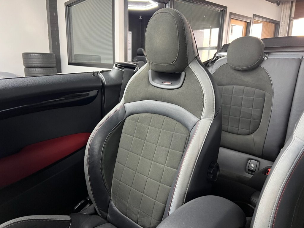 Used MINI Convertible 2019 for sale - 77547069: Photo 27
