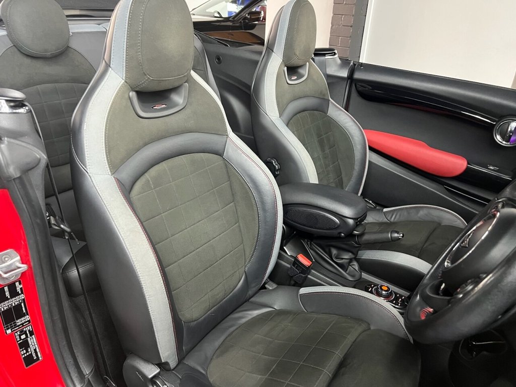 Used MINI Convertible 2019 for sale - 77547069: Photo 35