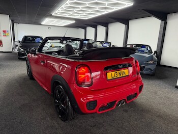 Used MINI Convertible 2019 for sale - 77547069: Photo