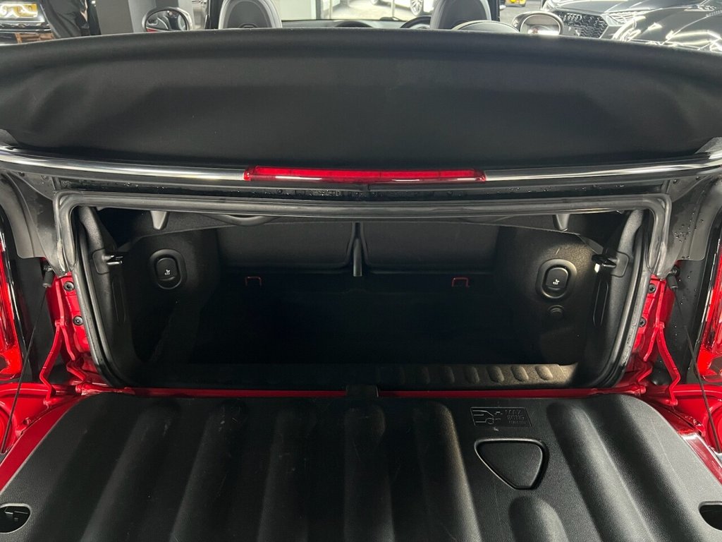Used MINI Convertible 2019 for sale - 77547069: Photo 40