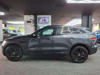 Used Jaguar F-Pace 2017 for sale - 75286681: Photo