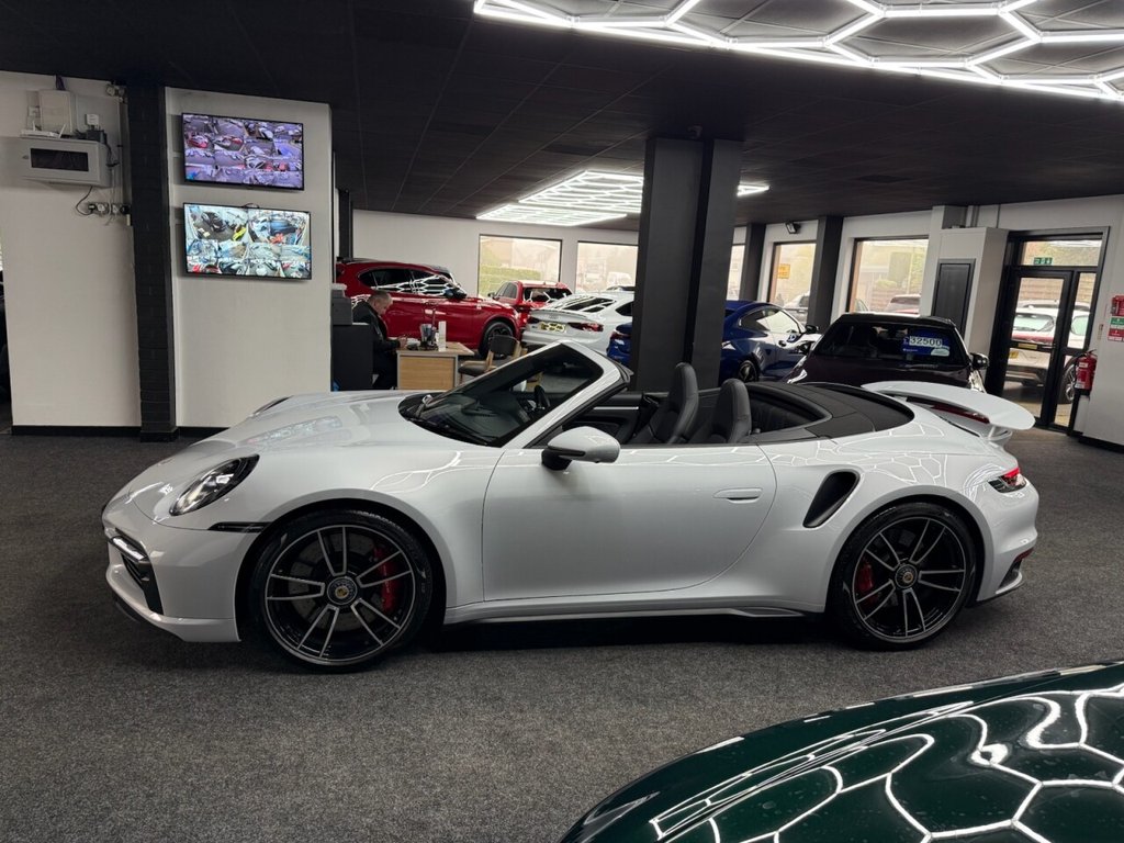 Used Porsche 911 2024 for sale - 76235664: Photo 5