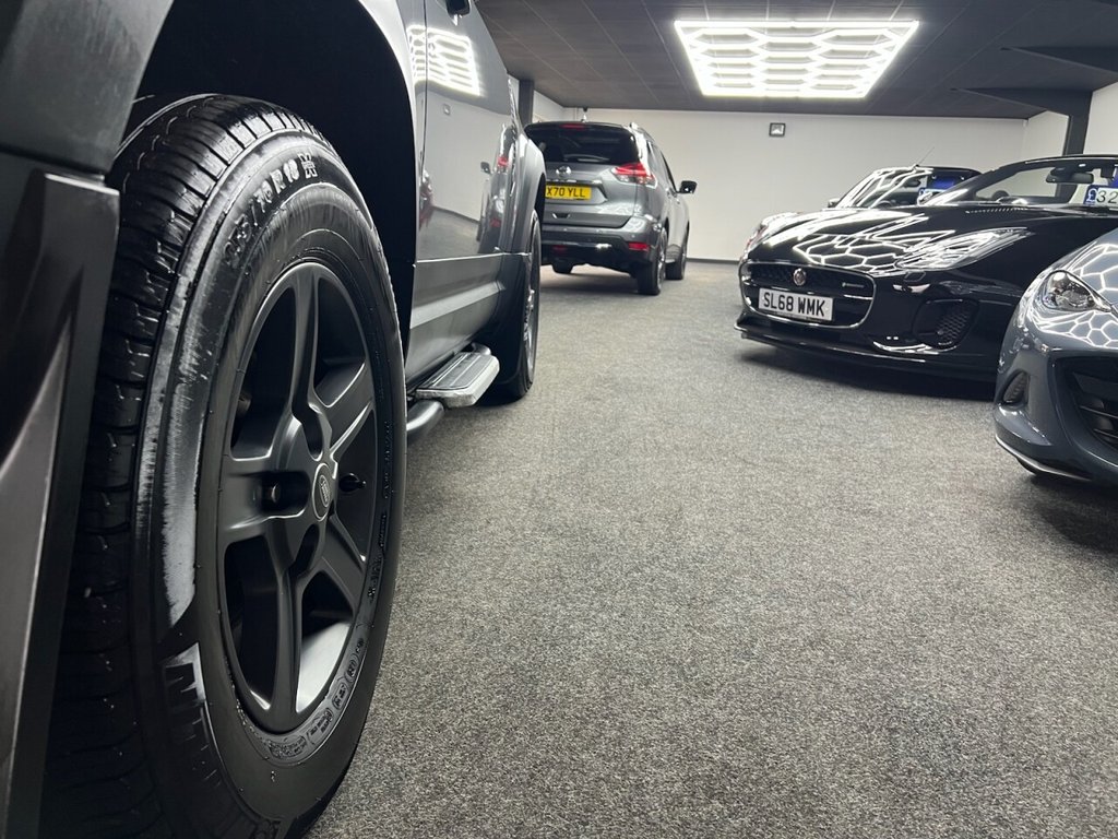 Used Land Rover Defender 2021 for sale - 77583415: Photo 12