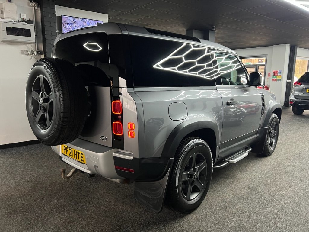 Used Land Rover Defender 2021 for sale - 77583415: Photo 13