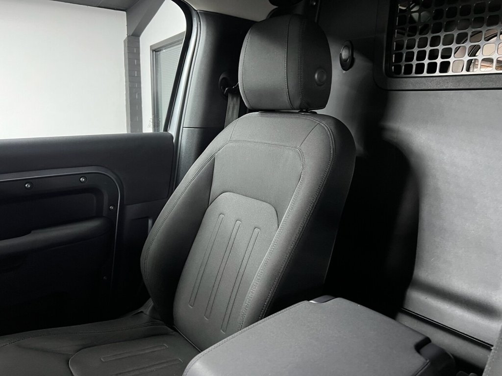 Used Land Rover Defender 2021 for sale - 77583415: Photo 27