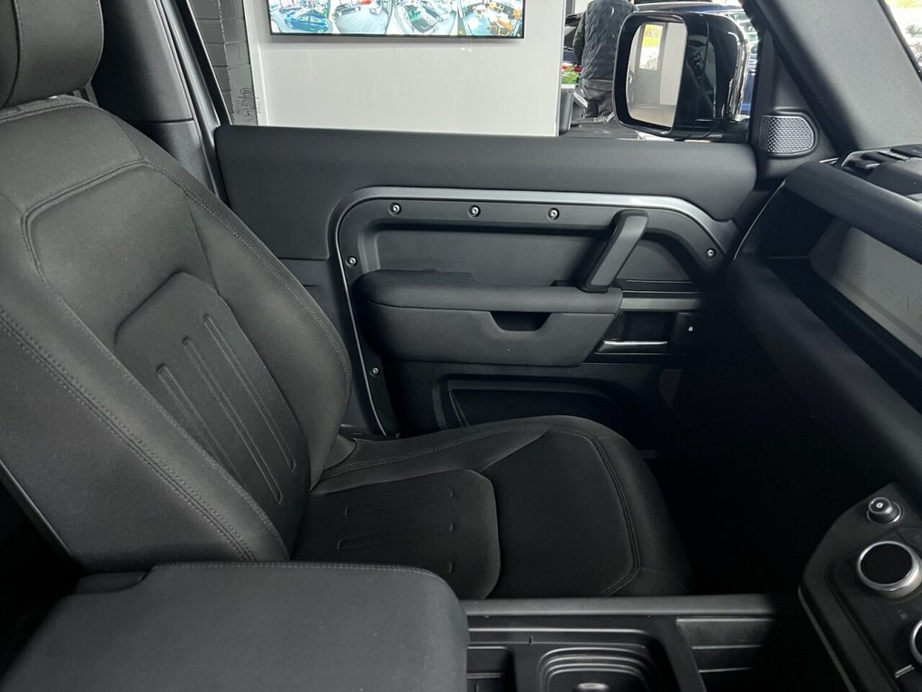 Used Land Rover Defender 2021 for sale - 77583415: Photo 33