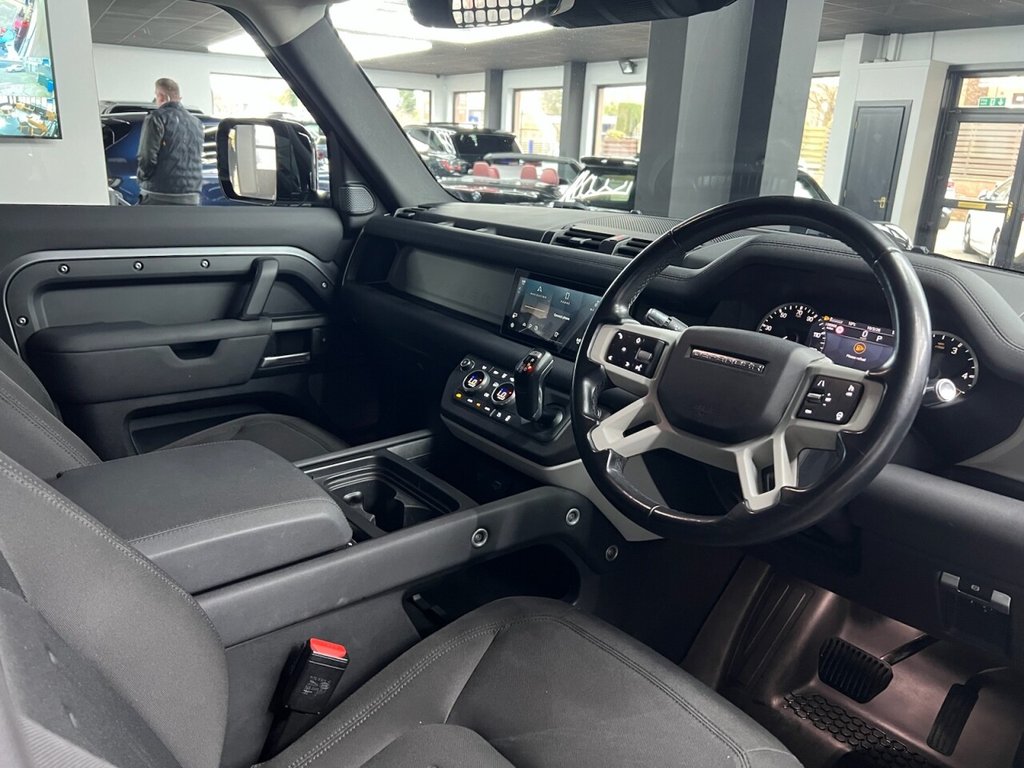 Used Land Rover Defender 2021 for sale - 77583415: Photo 36