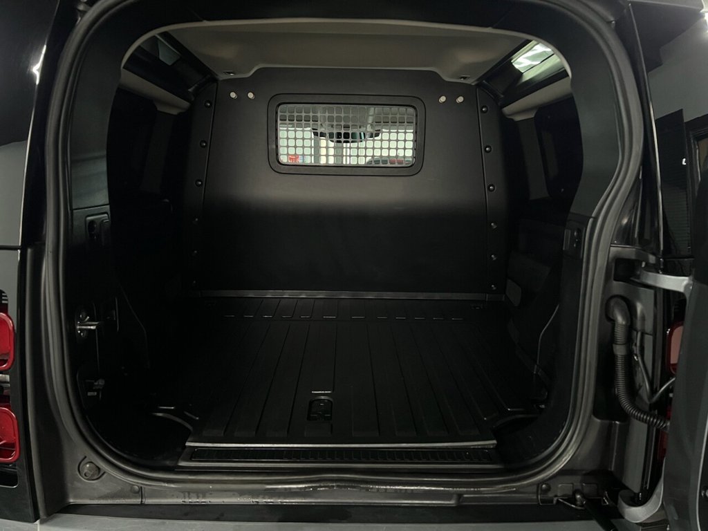 Used Land Rover Defender 2021 for sale - 77583415: Photo 38