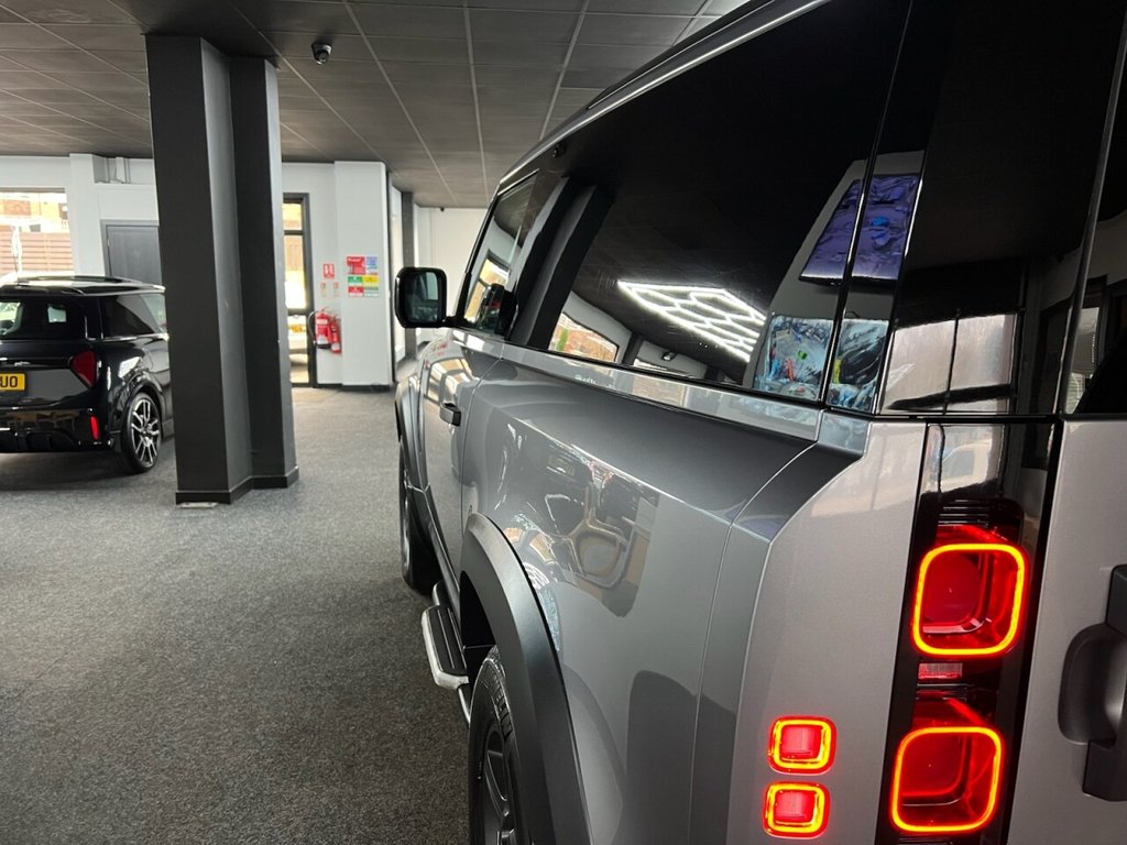 Used Land Rover Defender 2021 for sale - 77583415: Photo 5