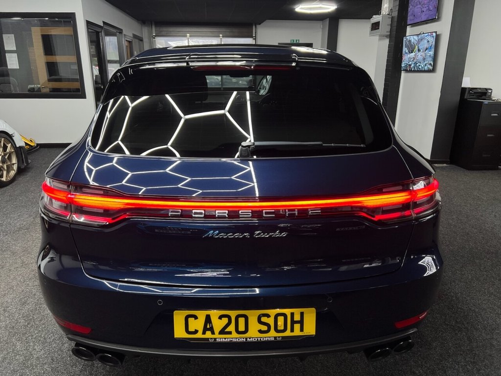 Used Porsche Macan 2020 for sale - 77369756: Photo 11