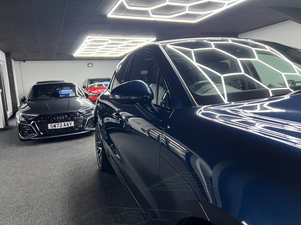 Used Porsche Macan 2020 for sale - 77369756: Photo 19