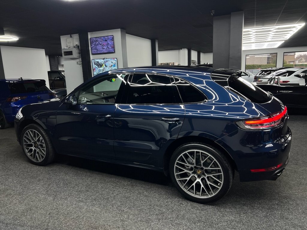 Used Porsche Macan 2020 for sale - 77369756: Photo 5