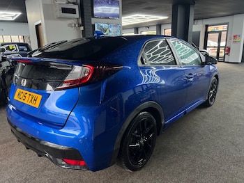 Used Honda Civic 2015 for sale - 77632179: Photo