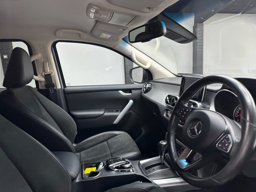 Vehicle 33