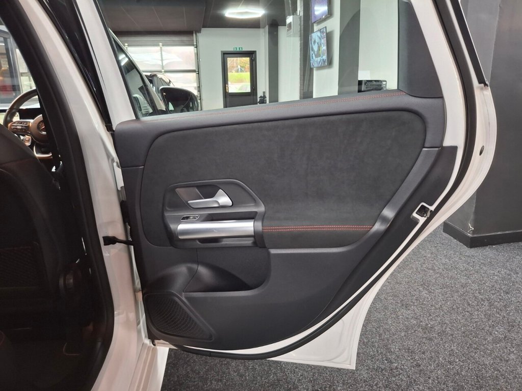 Used Mercedes-Benz B Class 2019 for sale - 76698589: Photo 38