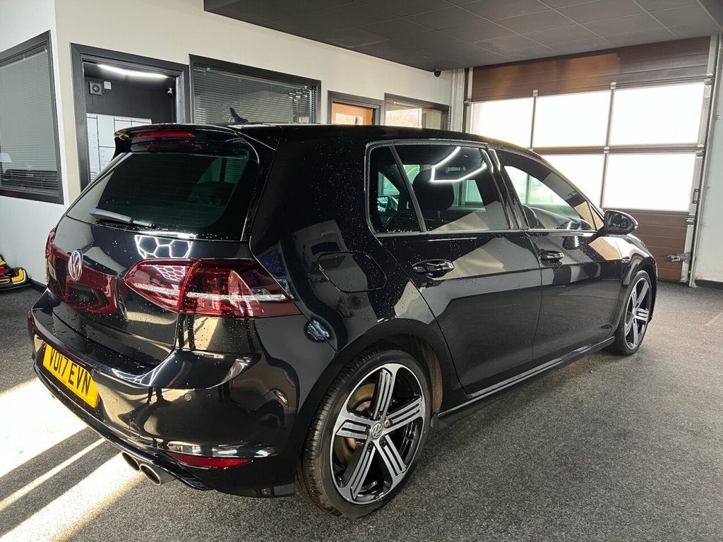 Used Volkswagen Golf 2017 for sale - 77172156: Photo 4