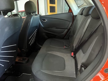 Used Renault Captur 2016 for sale - 79323192: Photo