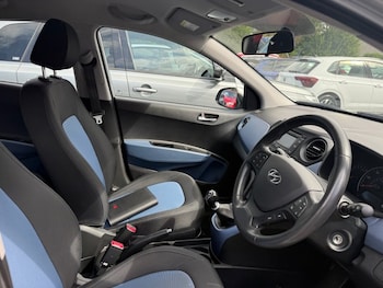 Used Hyundai i10 2016 for sale - 79530248: Photo