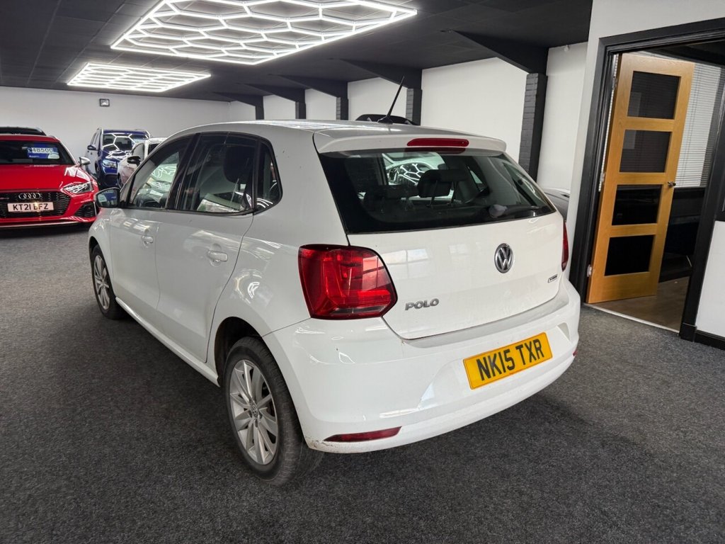 Used Volkswagen Polo 2015 for sale - 76642346: Photo 3