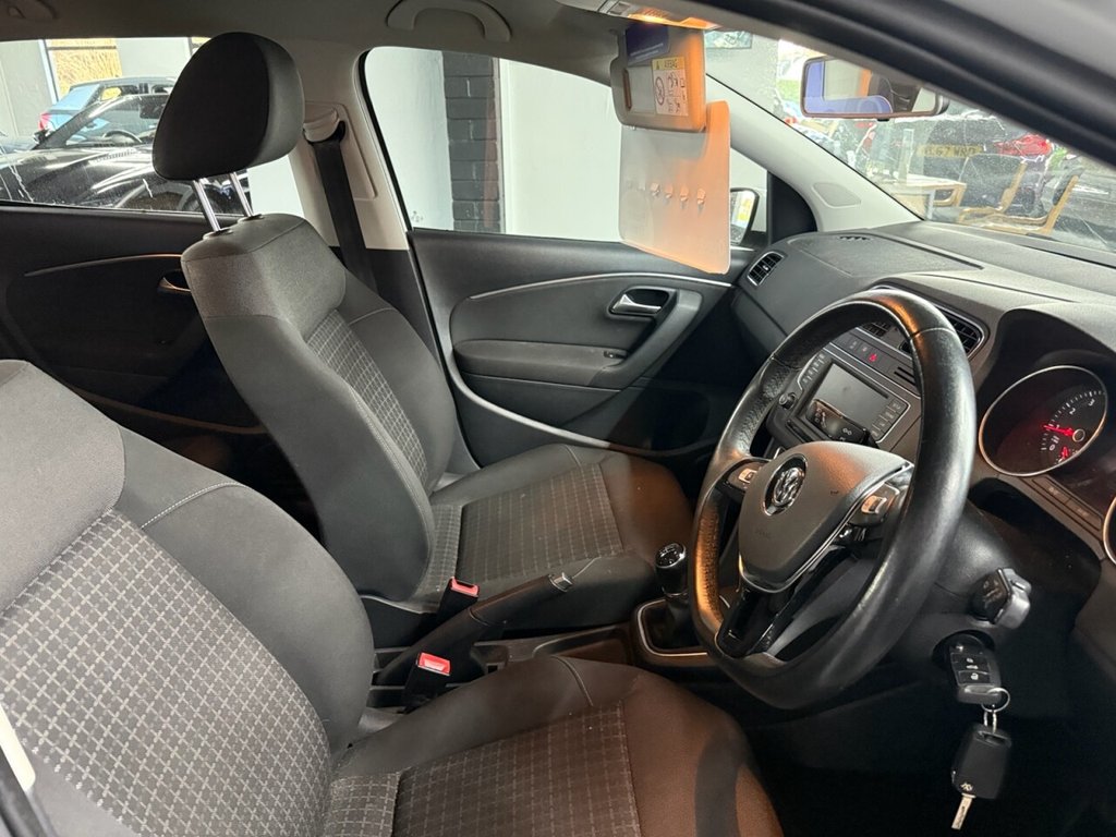Used Volkswagen Polo 2015 for sale - 76642346: Photo 5