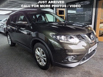 2017 (17) - 1.6 dCi Acenta 5dr 4WD