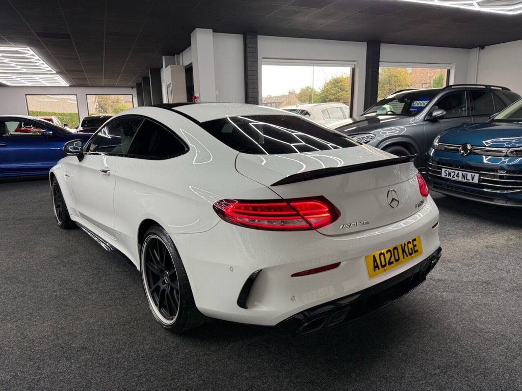 Used Mercedes-Benz C Class 2020 for sale - 76396197: Photo 4