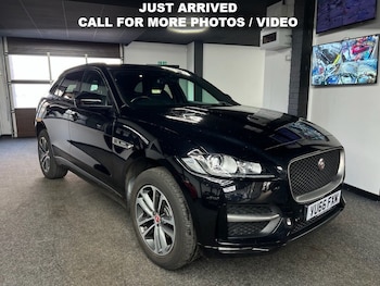 Used Jaguar F-Pace 2016 for sale - 78068745: Photo