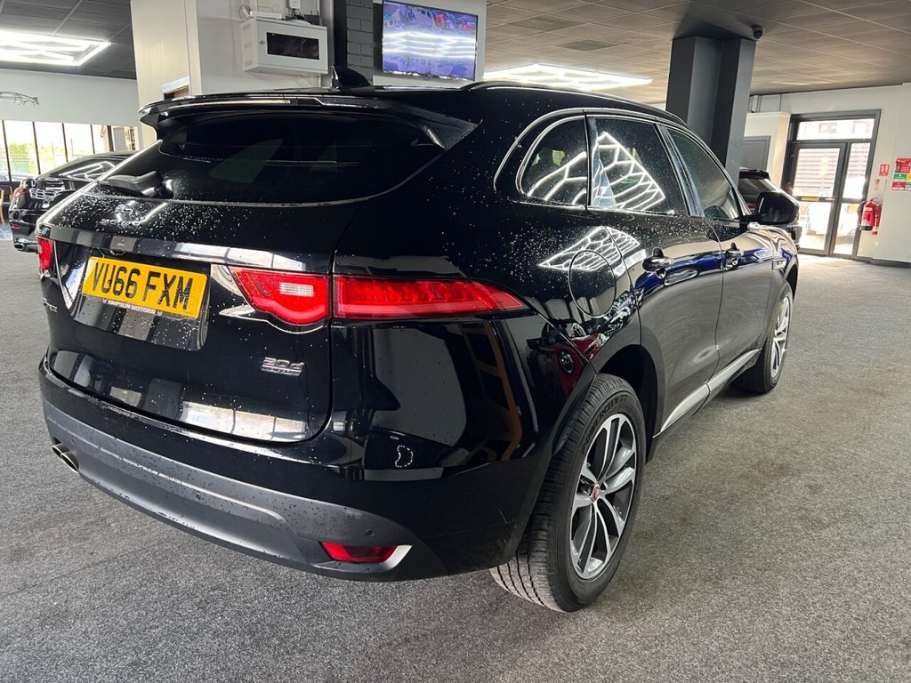 Used Jaguar F-Pace 2016 for sale - 78068745: Photo 4