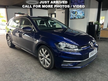 Used Volkswagen Golf 2018 for sale - 78780840: Photo