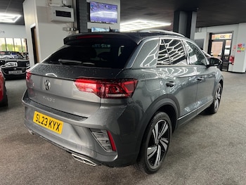 Used Volkswagen T-Roc 2023 for sale - 78256918: Photo