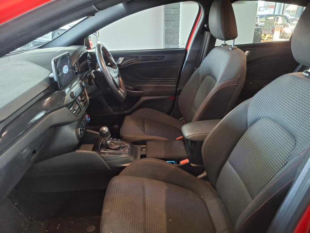 Used Ford Focus 2021 for sale - 76784240: Photo 6