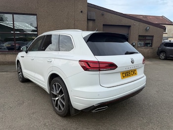 Used Volkswagen Touareg 2019 for sale - 79470542: Photo