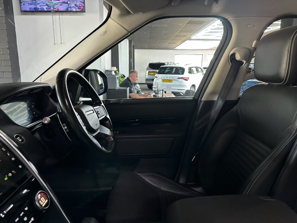 Used Land Rover Discovery 2021 for sale - 76376241: Photo 29