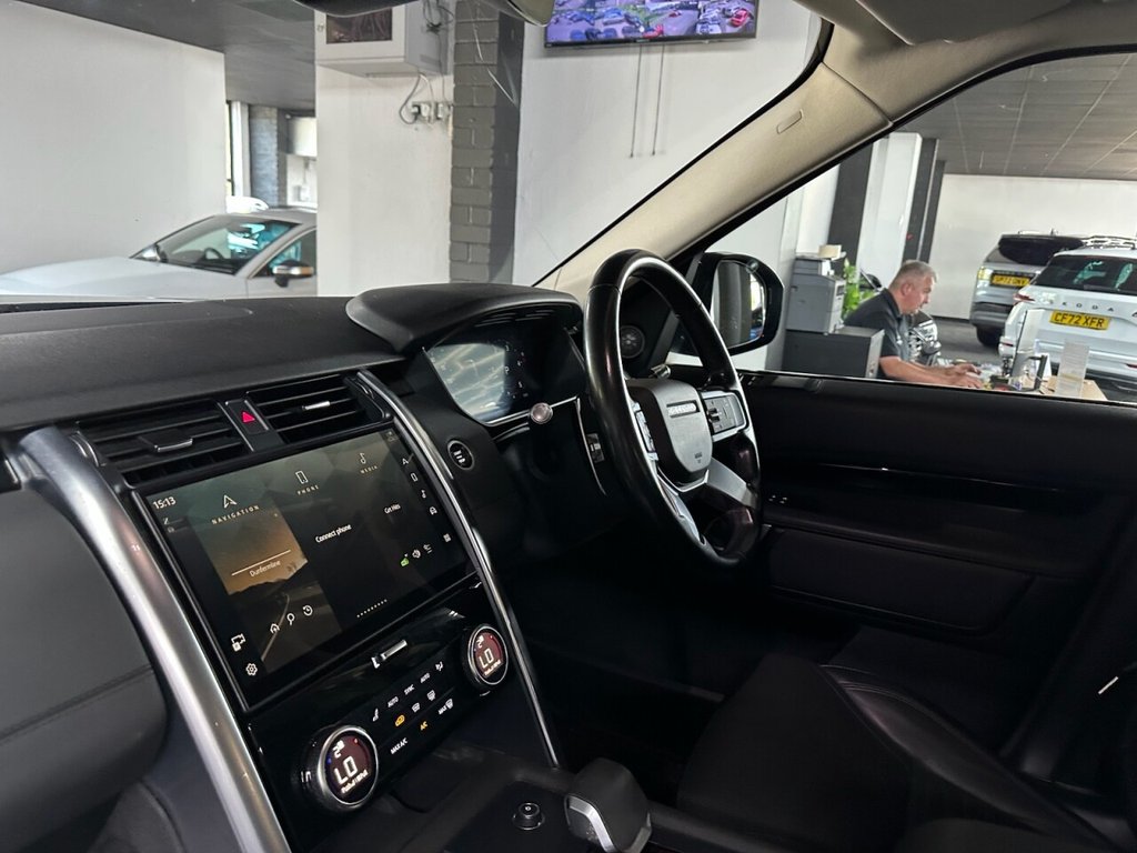 Used Land Rover Discovery 2021 for sale - 76376241: Photo 30