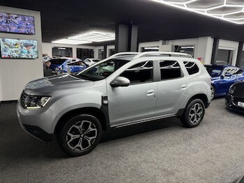 Used Dacia Duster 2021 for sale - 76470594: Photo