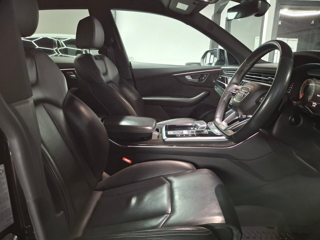 Used Audi Q8 2021 for sale - 76768806: Photo 31