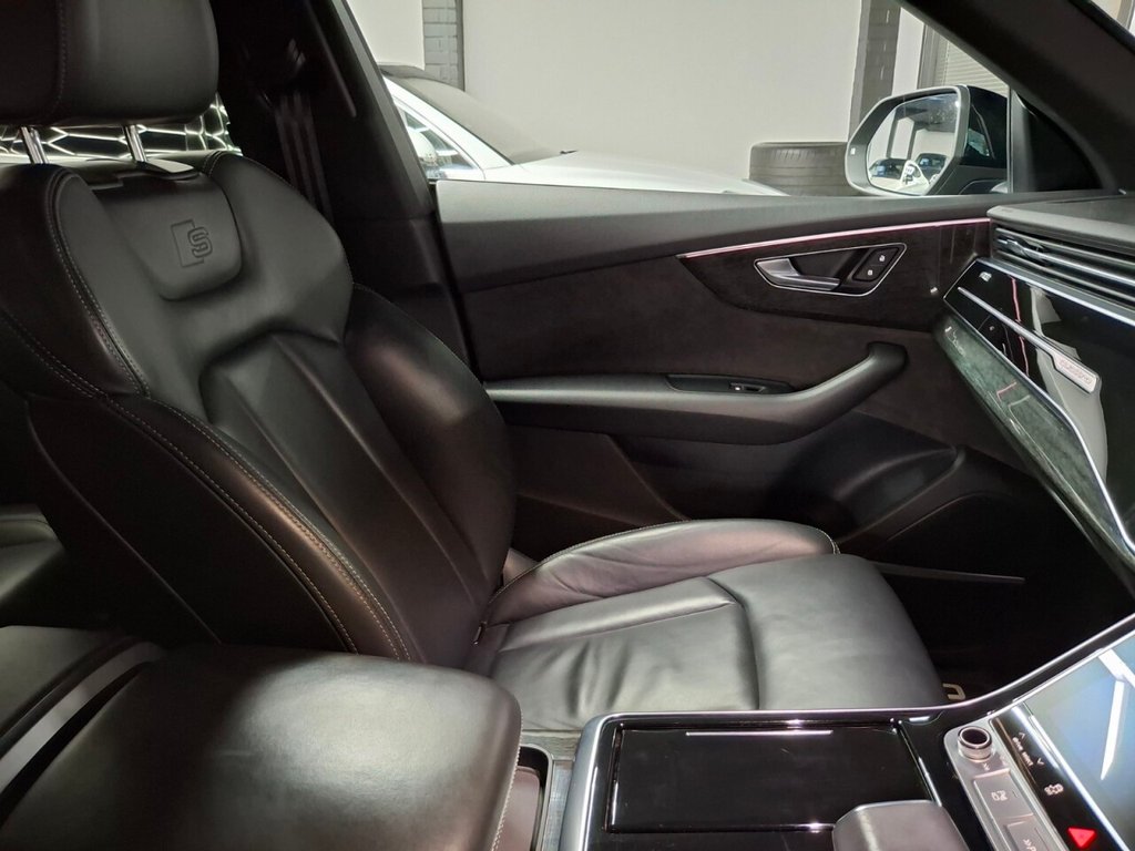 Used Audi Q8 2021 for sale - 76768806: Photo 32