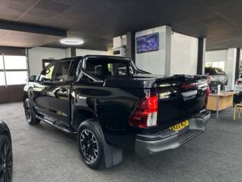 Used Toyota Hilux 2019 for sale - 74628625: Photo