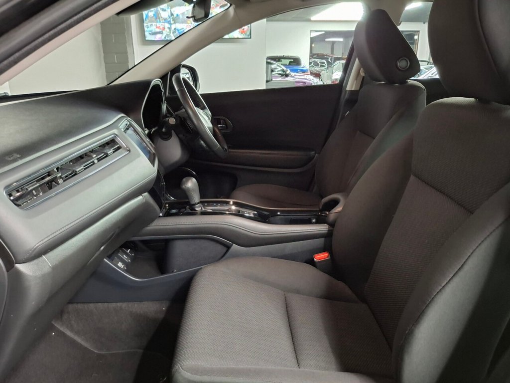 Used Honda HR-V 2018 for sale - 76768419: Photo 24