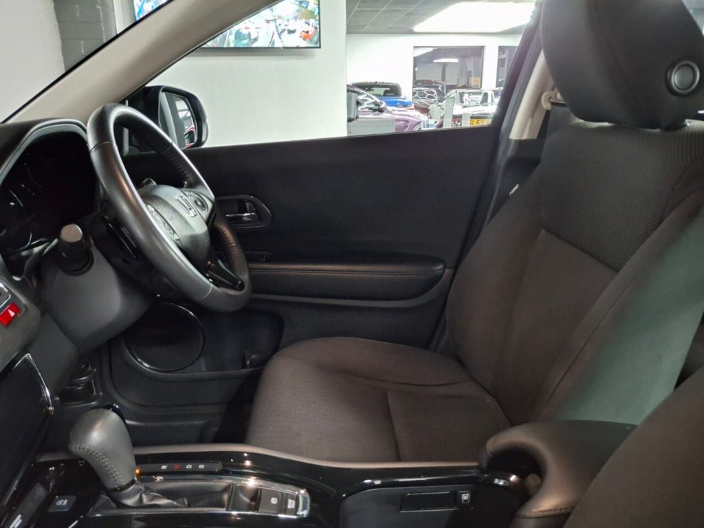 Used Honda HR-V 2018 for sale - 76768419: Photo 25