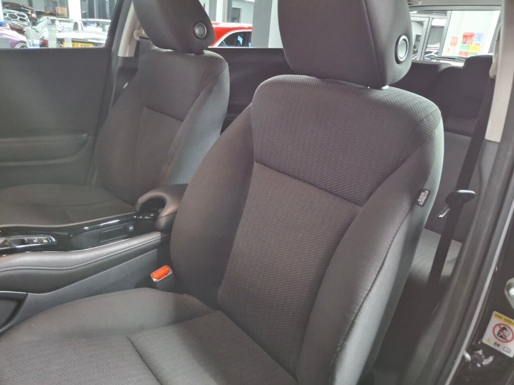 Used Honda HR-V 2018 for sale - 76768419: Photo 27