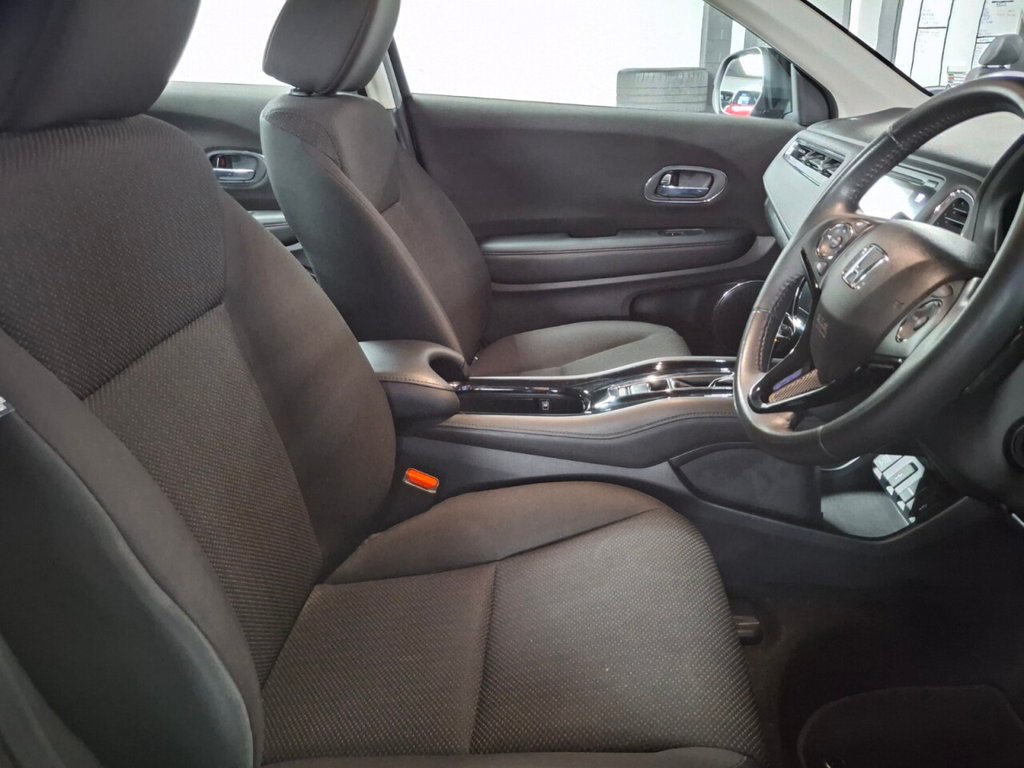 Used Honda HR-V 2018 for sale - 76768419: Photo 31