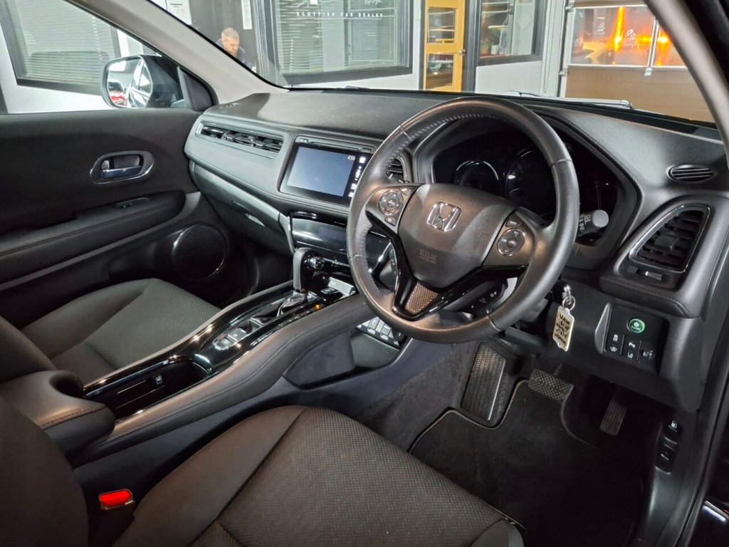 Used Honda HR-V 2018 for sale - 76768419: Photo 35