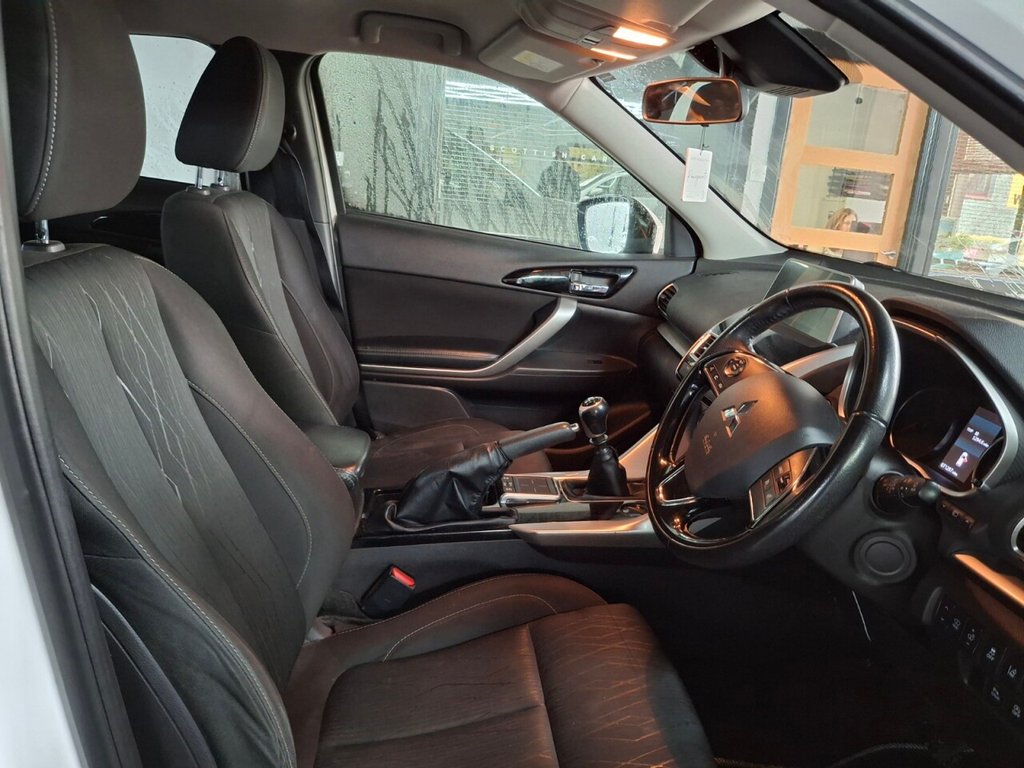 Used Mitsubishi Eclipse Cross 2018 for sale - 76429708: Photo 5