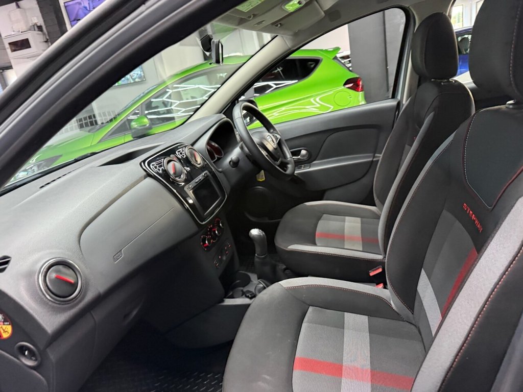 Used Dacia Sandero Stepway 2019 for sale - 76985721: Photo 27