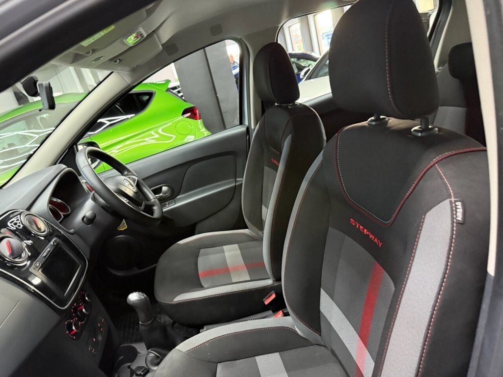 Used Dacia Sandero Stepway 2019 for sale - 76985721: Photo 28