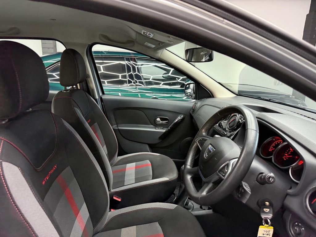 Used Dacia Sandero Stepway 2019 for sale - 76985721: Photo 33