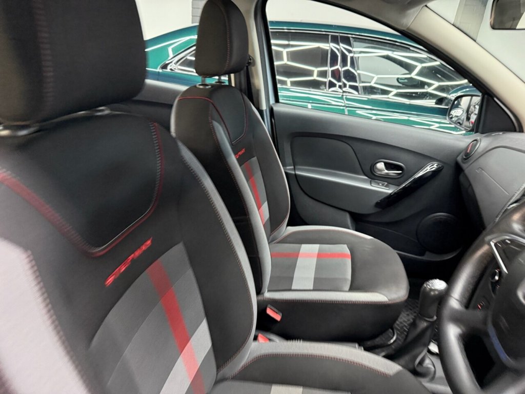 Used Dacia Sandero Stepway 2019 for sale - 76985721: Photo 38